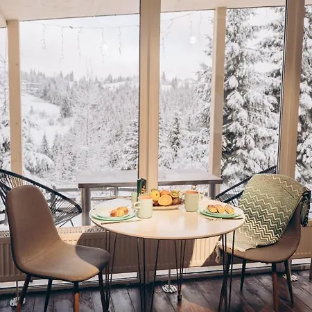 Lodge Space Place Yablunytsya
