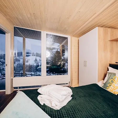 Space Place Lodge Yablunytsya