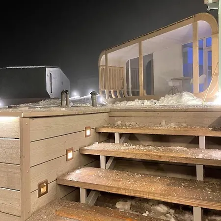 Space Place ロッジ ヤブルニツァ