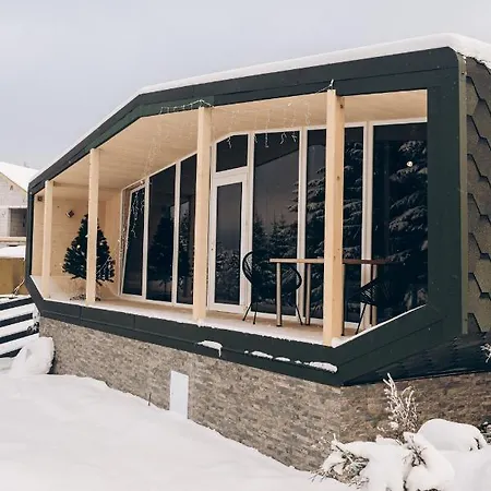 Space Place ヤブルニツァ