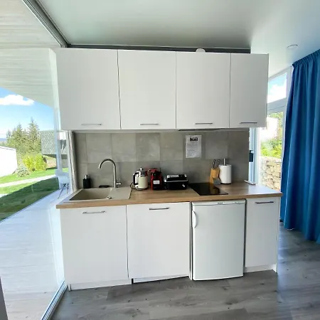 Space Place ヤブルニツァ