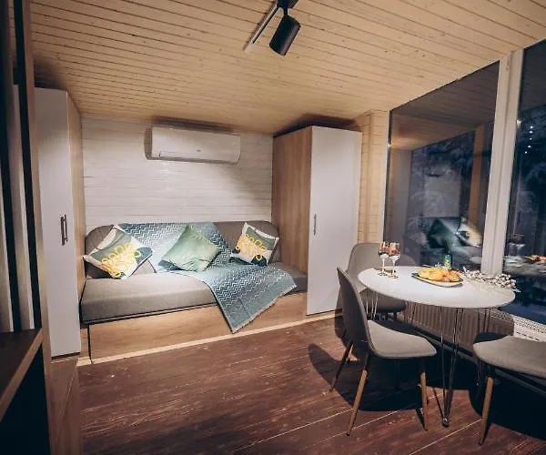 Space Place Lodge Yablunytsya