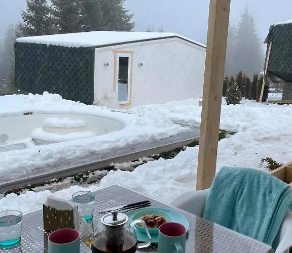 Lodge Space Place Yablunytsya