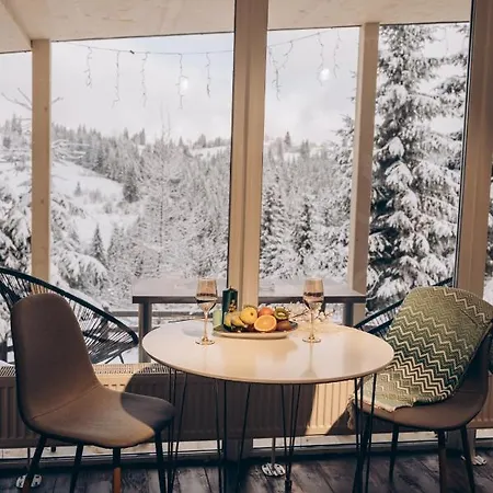 Space Place Lodge Jablunyzja