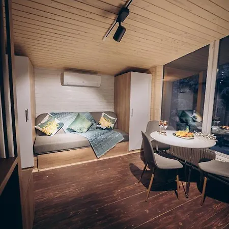 Space Place Lodge Jablunyzja